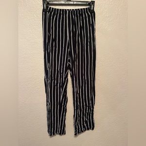 Striped Cloth flowy pants - Brandy Melville